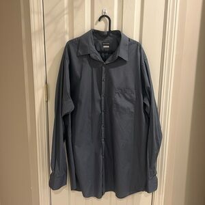 Van Heusen wrinkle free dress shirt